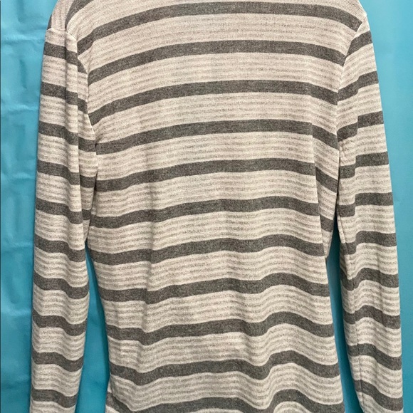 Super Soft Wrap Top - Picture 3 of 3